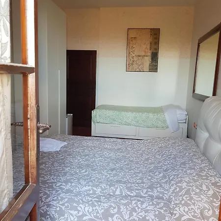 Le Rondini Di San Bartolo Farm stay *