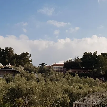 Le Rondini Di San Bartolo Farm stay